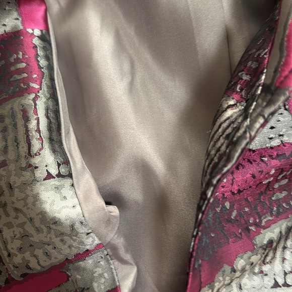 Jacket - Picture 4 of 4